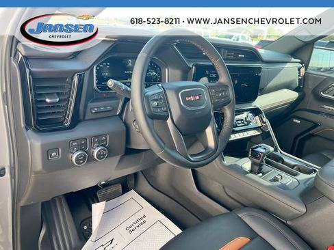 Used 2024 GMC Sierra 1500 AT4 w/ Technology Package image 10