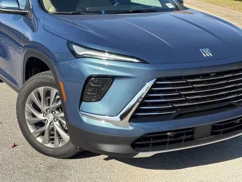 New 2026 Buick Enclave Preferred w/ Power Package image 5