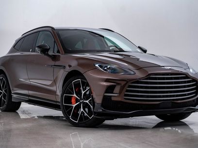 Used 2025 Aston Martin DBX 707