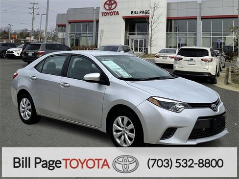 Used 2016 Toyota Corolla LE image 1