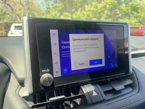 Certified 2023 Toyota RAV4 XLE AWD/4WD image 24