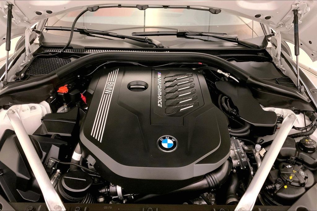 Certified 2023 BMW Z4 M40i w/ Premium Package RWD image 9