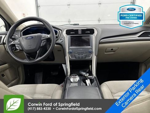 Certified 2019 Ford Fusion SE image 13