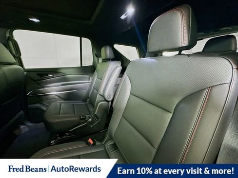New 2026 Chevrolet Traverse Z71 w/ Driver Confidence Package AWD/4WD image 18