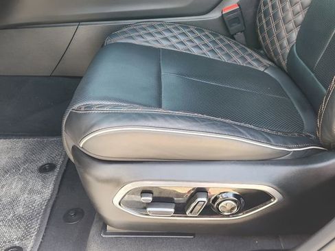 Used 2024 Jeep Grand Cherokee Summit image 23