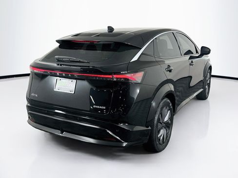 Used 2023 Nissan Ariya FWD image 9