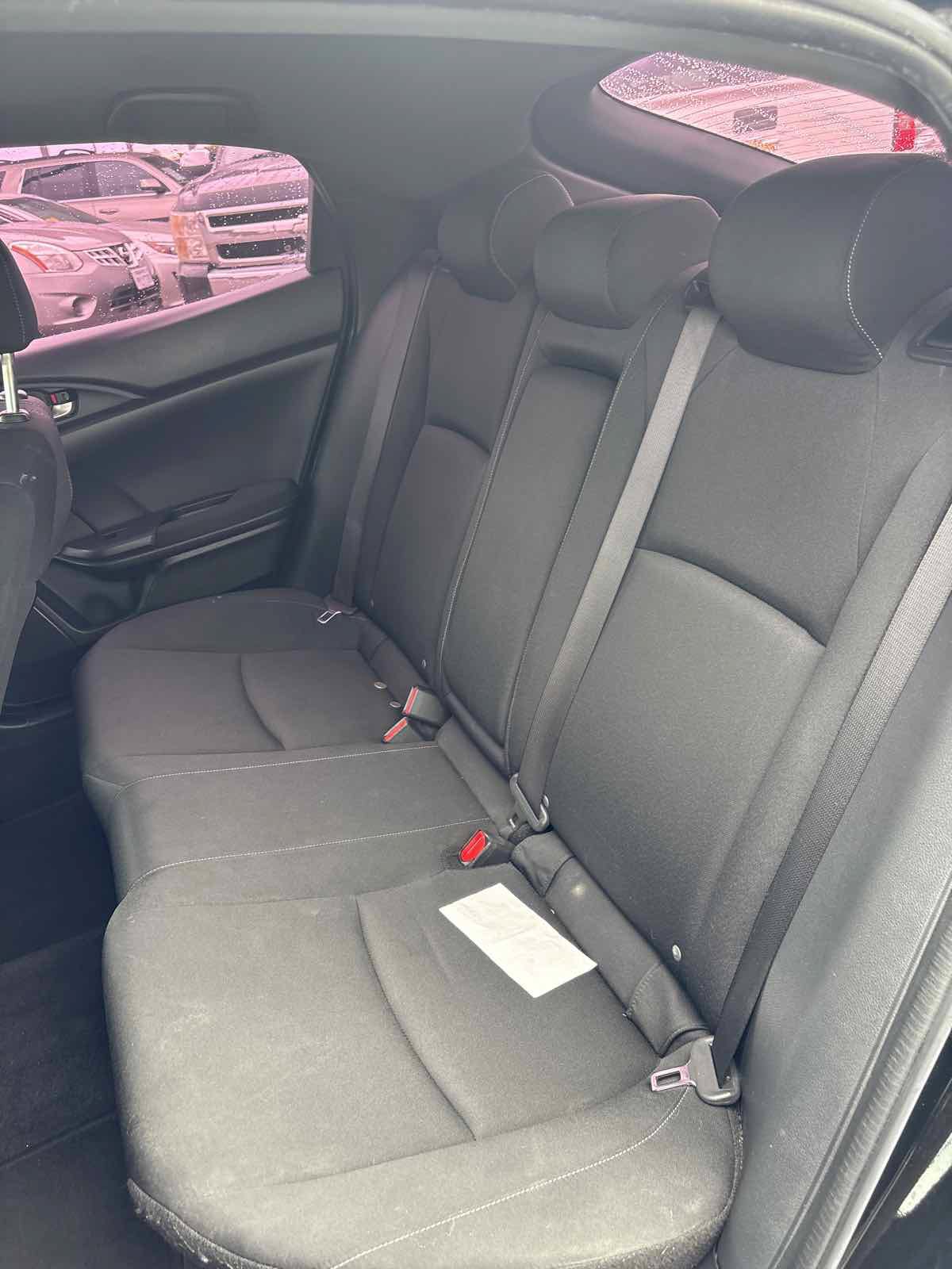 Used 2018 Honda Civic EX image 10