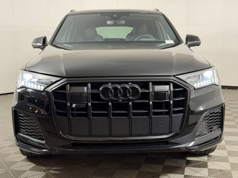 Used 2023 Audi SQ7 Prestige w/ Prestige Package AWD/4WD image 6