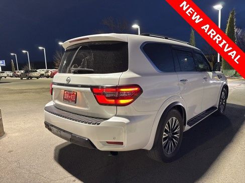 Used 2021 Nissan Armada SL w/ Midnight Edition Package image 3
