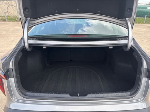 Used 2025 Kia K4 LXS image 30