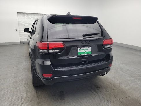 Used 2019 Jeep Grand Cherokee Altitude image 6