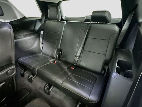 Used 2020 Chevrolet Traverse LT w/ LT Premium Package FWD image 31