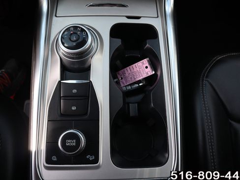 Used 2022 Ford Explorer XLT w/ Equipment Group 202A image 24