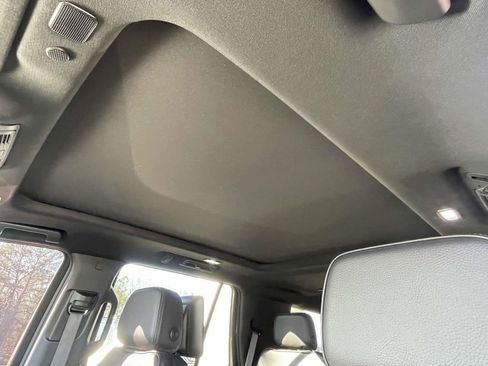 Used 2023 GMC Yukon Denali w/ Denali Reserve Package image 19