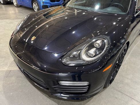 Used 2015 Porsche Panamera w/ Premium Package Plus image 32