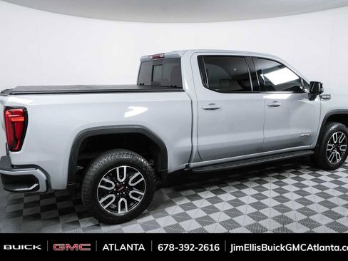 Used 2024 GMC Sierra 1500 AT4 w/ AT4 Premium Package AWD/4WD image 2