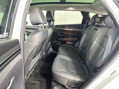 Used 2022 Hyundai Tucson Limited image 25