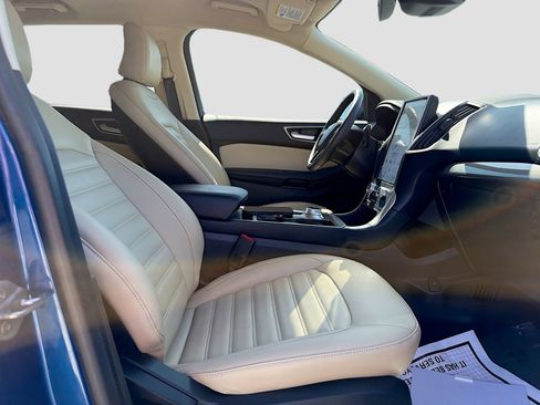 Used 2024 Ford Edge SEL w/ Convenience Package AWD/4WD image 32