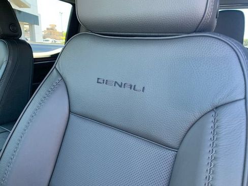 New 2026 GMC Sierra 1500 Denali w/ Technology Package AWD/4WD image 23
