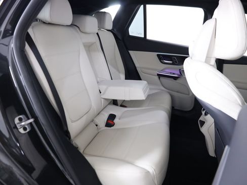 Used 2026 Mercedes-Benz GLC 300 4MATIC image 57