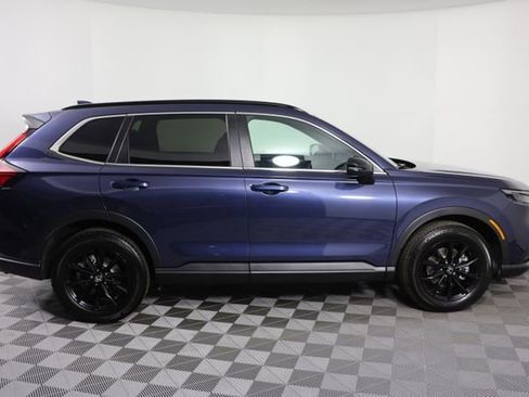 Certified 2025 Honda CR-V Sport image 9
