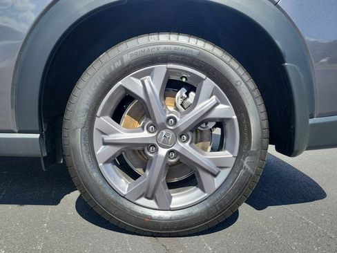 Certified 2026 Honda HR-V LX image 7