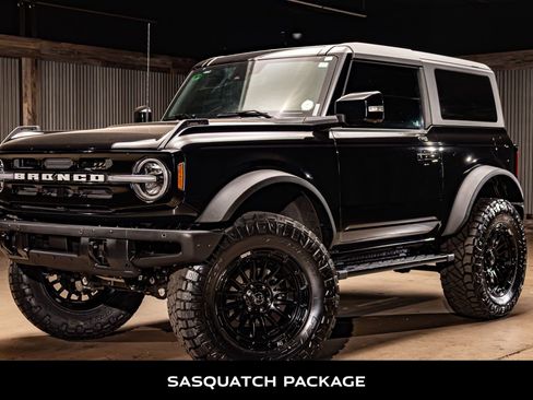 Used 2023 Ford Bronco Outer Banks w/ Sasquatch Package image 5