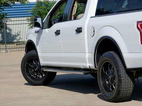 Used 2015 Ford F150 XLT w/ Equipment Group 301A Mid image 20