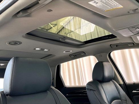 Used 2021 Buick Enclave Essence w/ Sound and Sites Package image 27