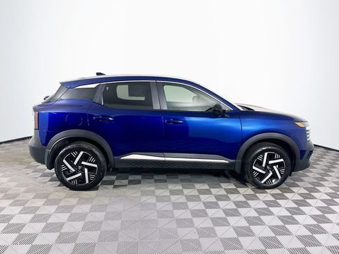 Used 2026 Nissan Kicks SV FWD image 9