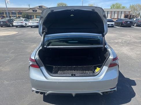 Used 2023 Toyota Camry XSE w/ Navigation Package image 17