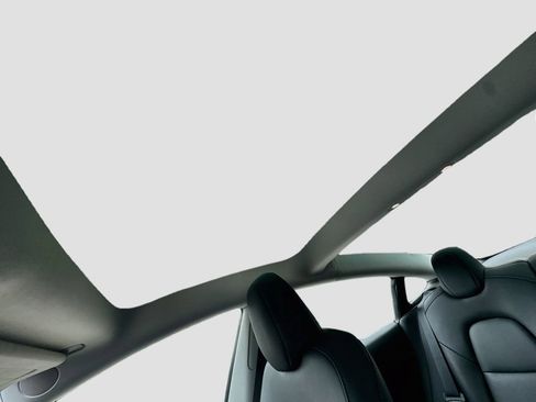Used 2023 Tesla Model 3 Standard Range RWD image 21