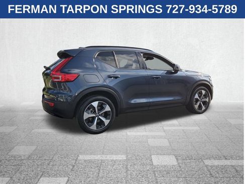 Certified 2026 Volvo XC40 B4 Plus w/ Protection Package Premier FWD image 9