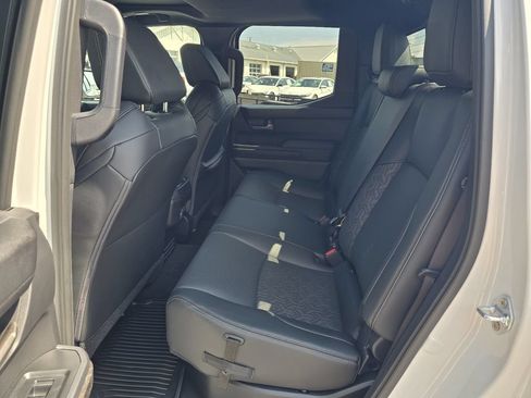 Used 2024 Toyota Tacoma Limited w/ Limited Package (LT) AWD/4WD image 13