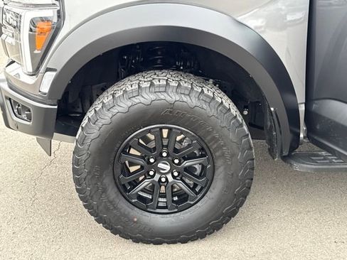 Used 2025 Ford F150 Raptor image 25
