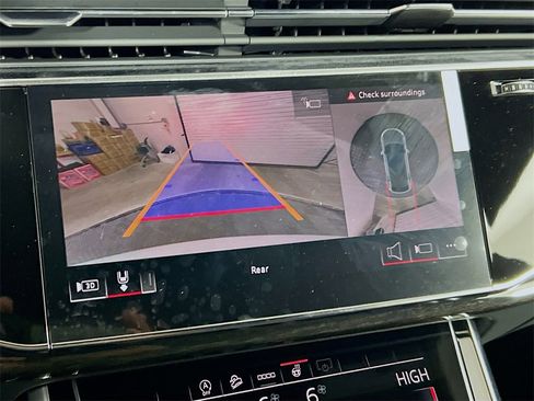 New 2026 Audi Q8 Premium Plus image 16