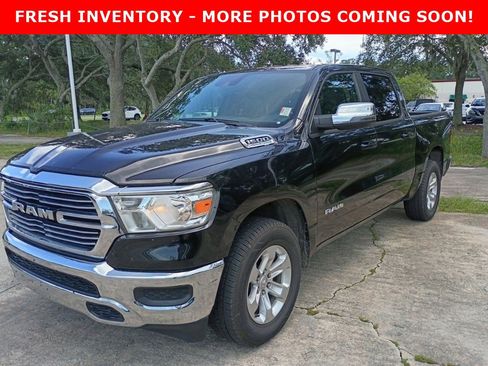 Used 2024 RAM 1500 Laramie AWD/4WD image 1