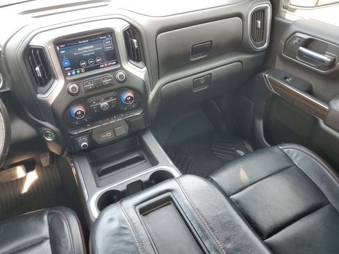 Used 2022 Chevrolet Silverado 1500 LT Trail Boss w/ Safety Package AWD/4WD image 16