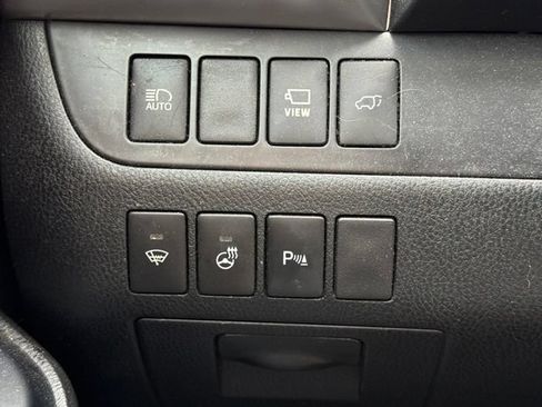 Used 2018 Toyota Highlander Limited Platinum AWD/4WD image 29