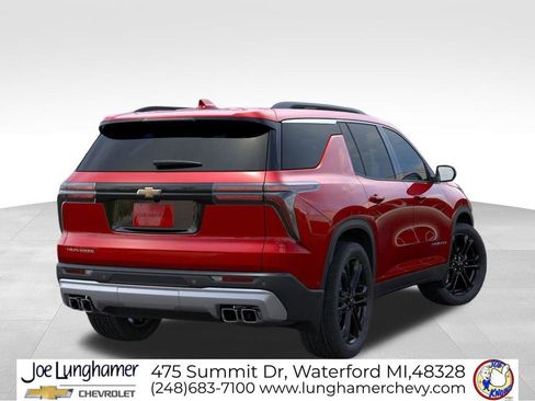 New 2026 Chevrolet Traverse LT w/ LPO, Floor Liner Package image 4