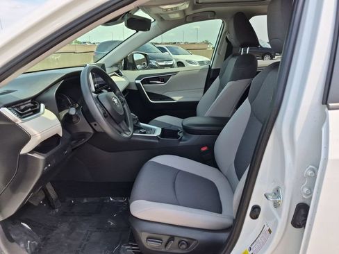 Used 2023 Toyota RAV4 XLE w/ Convenience Package AWD/4WD image 9