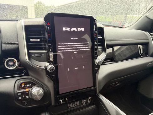 Used 2025 RAM 1500 Laramie image 10