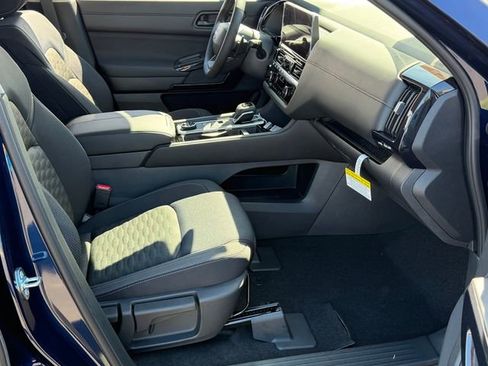 New 2026 Nissan Pathfinder SV AWD/4WD image 24