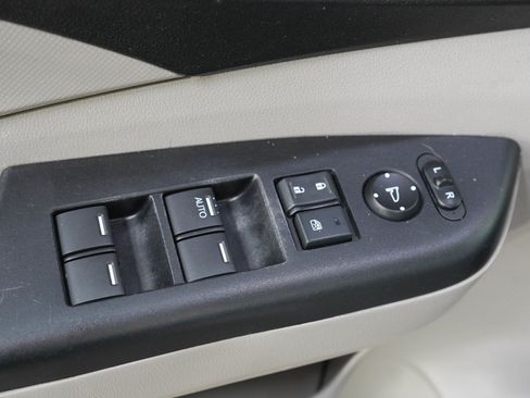 Used 2014 Honda CR-V LX image 20