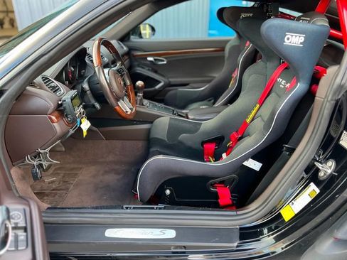 Used 2017 Porsche 718 Cayman S image 79