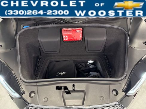 Used 2017 Audi R8 V10 image 28