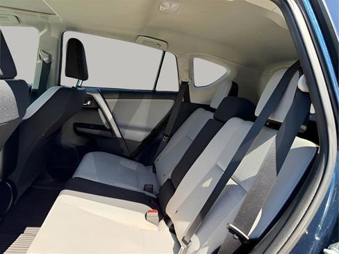 Used 2017 Toyota RAV4 XLE w/ Plus Extra Value Package image 22