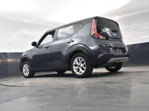 Certified 2025 Kia Soul LX w/ LX Technology Package FWD image 12