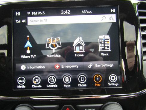 Used 2021 Jeep Grand Cherokee High Altitude image 15