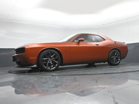 Used 2020 Dodge Challenger R/T w/ Blacktop Package image 47